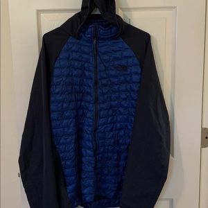 Mens XL The North Face Thermoball Hybrid